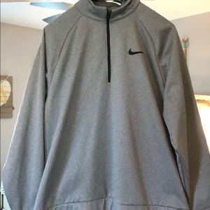 Men’s Nike Pullover
